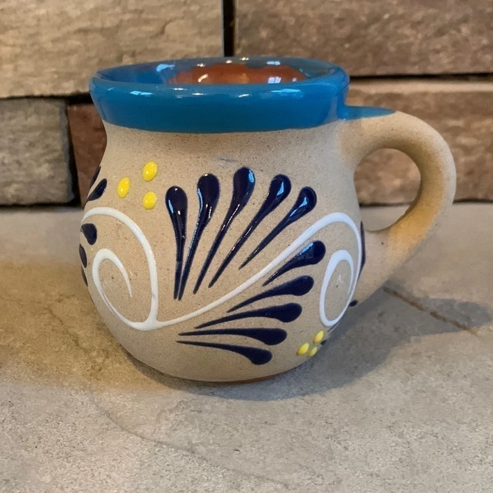 POTTERY coffee mug